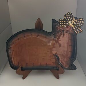 Cat Shaped Ceramic Plate with Bow